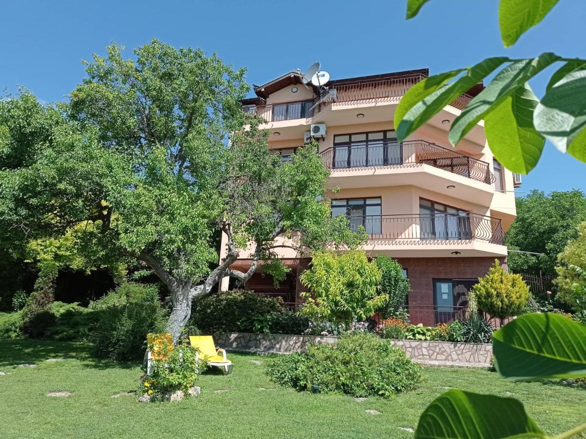 Villa Prolet General-Kantardzhievo Extérieur photo
